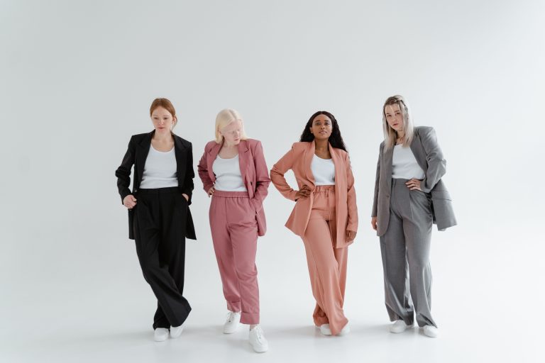 Capsule Wardrobe for Work (Business Casual on a Budget)