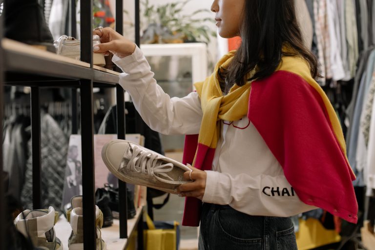 How to Find Quality Basics at Thrift Stores